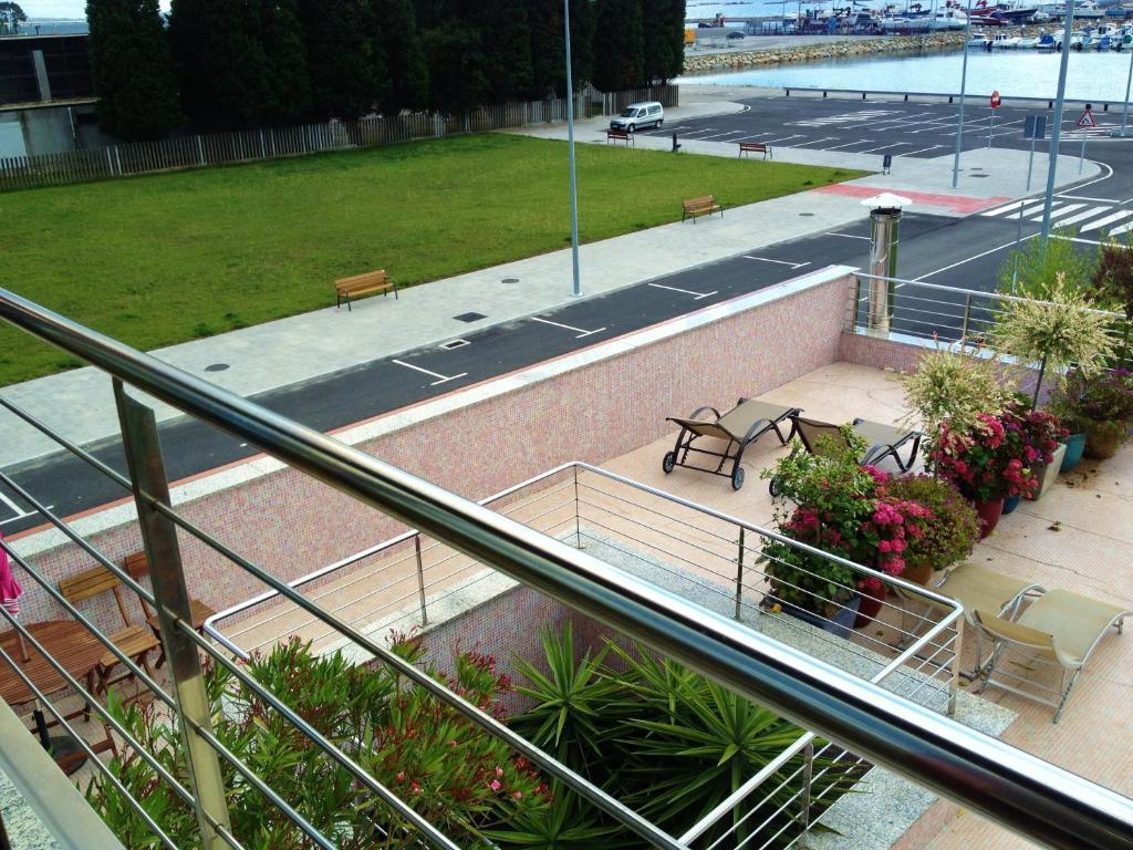 Apartamentos Puerto Basella Villanueva De Arosa Luaran gambar