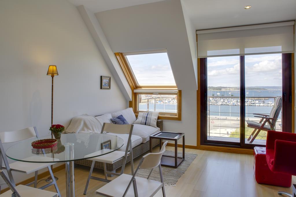Apartamentos Puerto Basella Villanueva De Arosa Luaran gambar